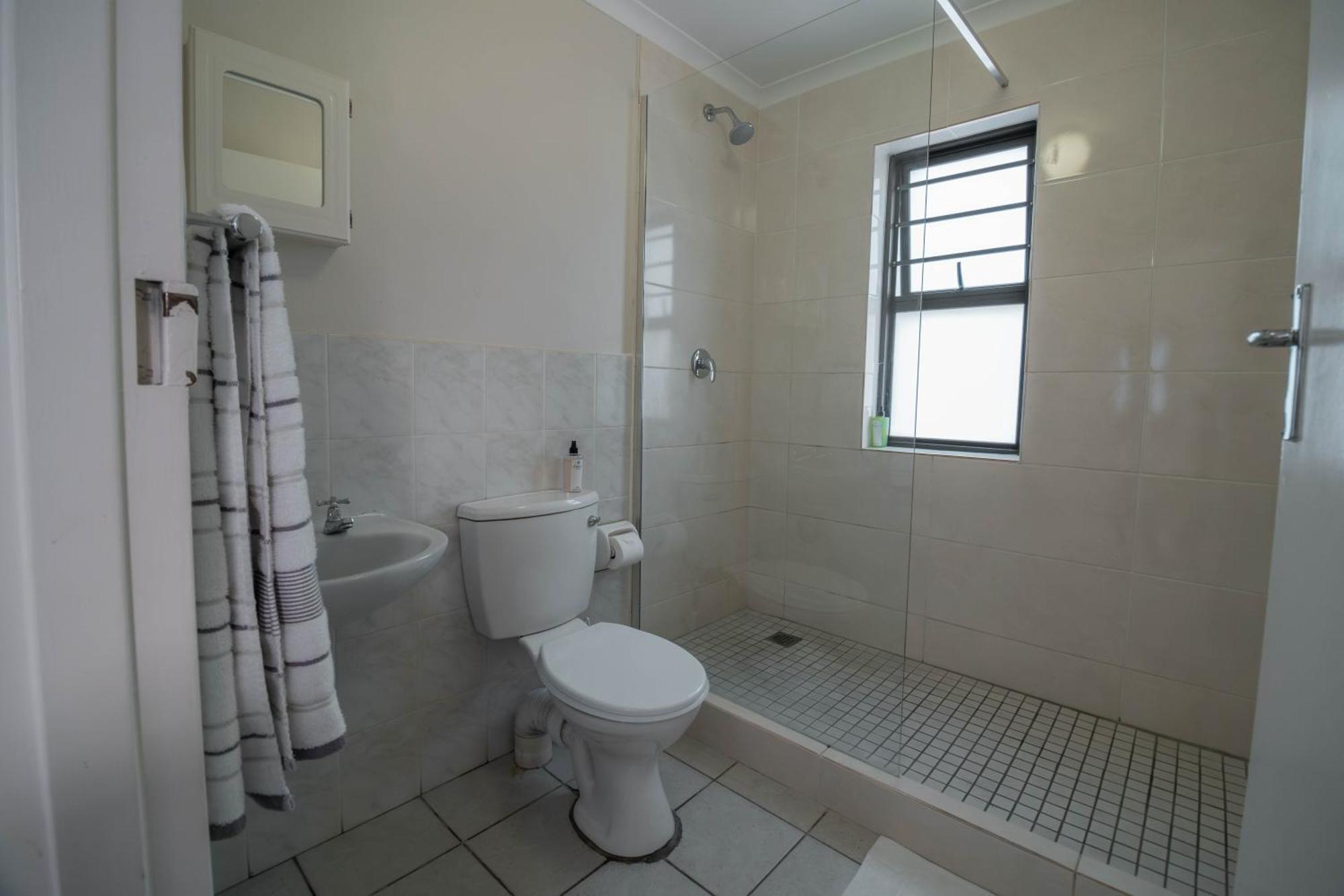 Broadway Self Catering Apartments Durbanville Eksteriør billede